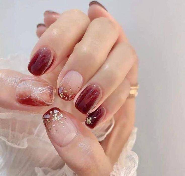 inspirasi nail art maroon (pinterest.com/Laurel)