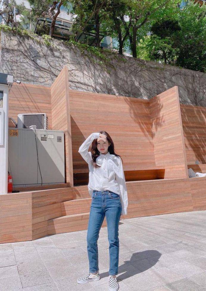 potret Irene Red Velvet (instagram.com/renebaebae)