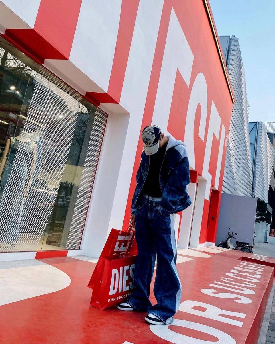 outfit oversized ala DK SEVENTEEN (instagram.com/dk_is_dokyeom)