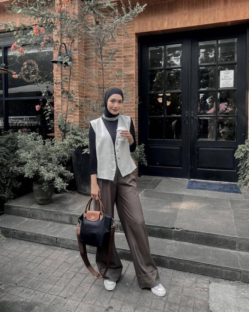 Uwie Mariska (instagram.com/uwiemariska)