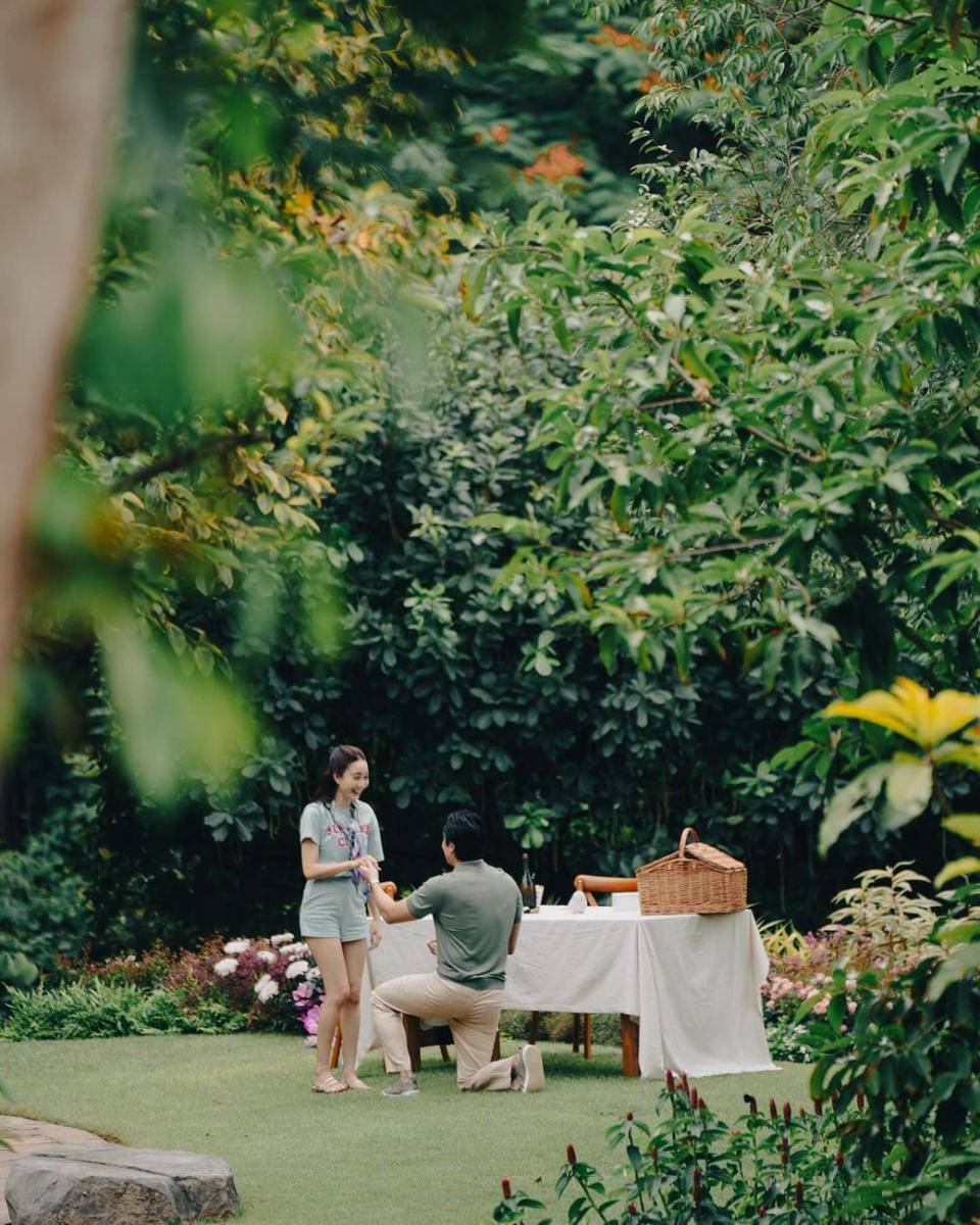 potret lamaran Taew Natapohn dengan pengusaha kaya Thailand (instagram.com/taewaew_natapohn)