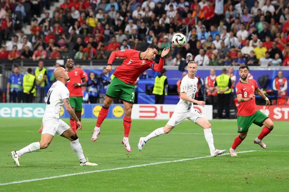 Pertahanan Slovenia Bikin Portugal Frustrasi pada Babak Pertama