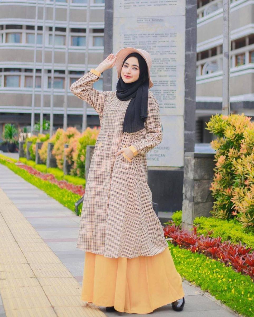 OOTD Aida Selvia. (instagram.com/aidaselvia)