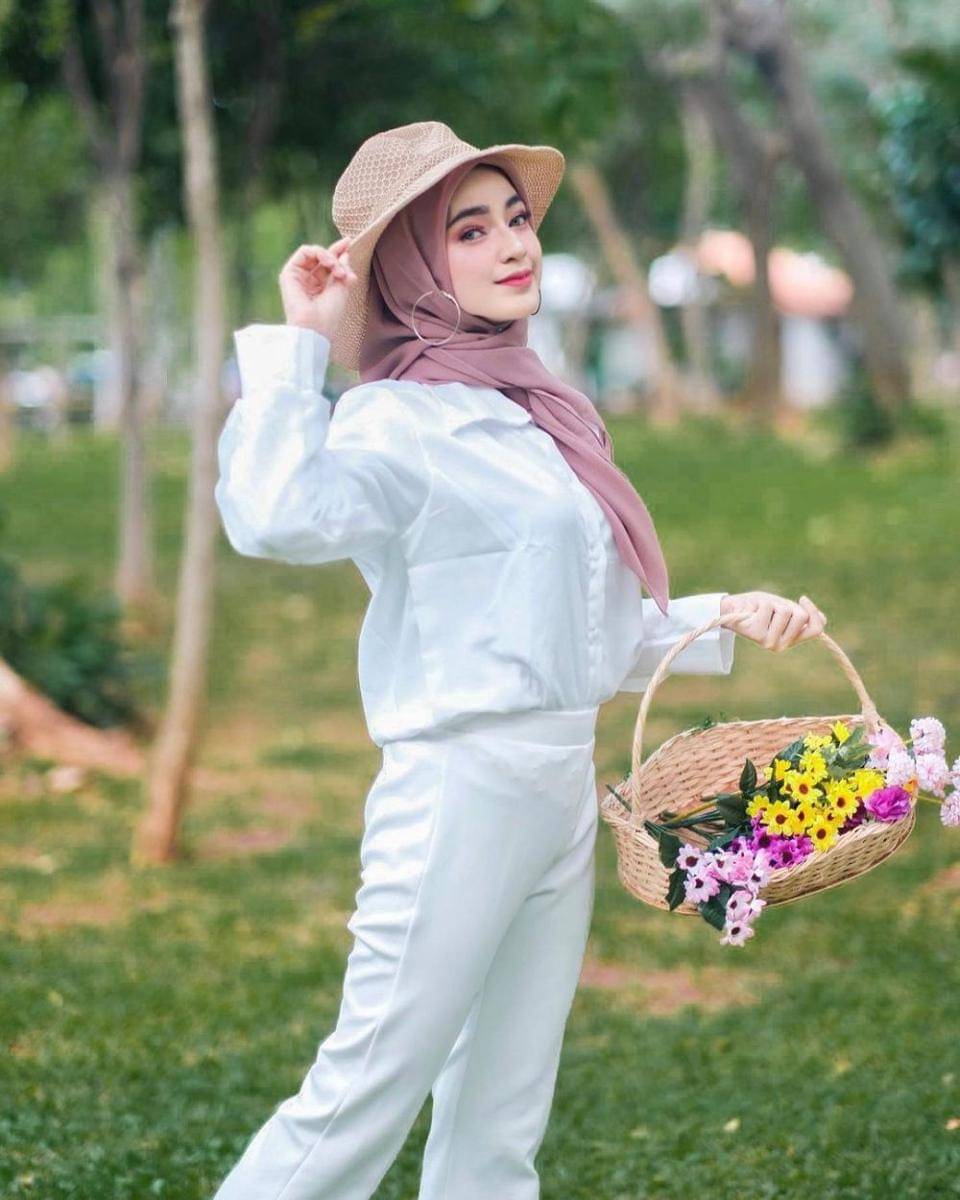 OOTD Aida Selvia. (instagram.com/aidaselvia)