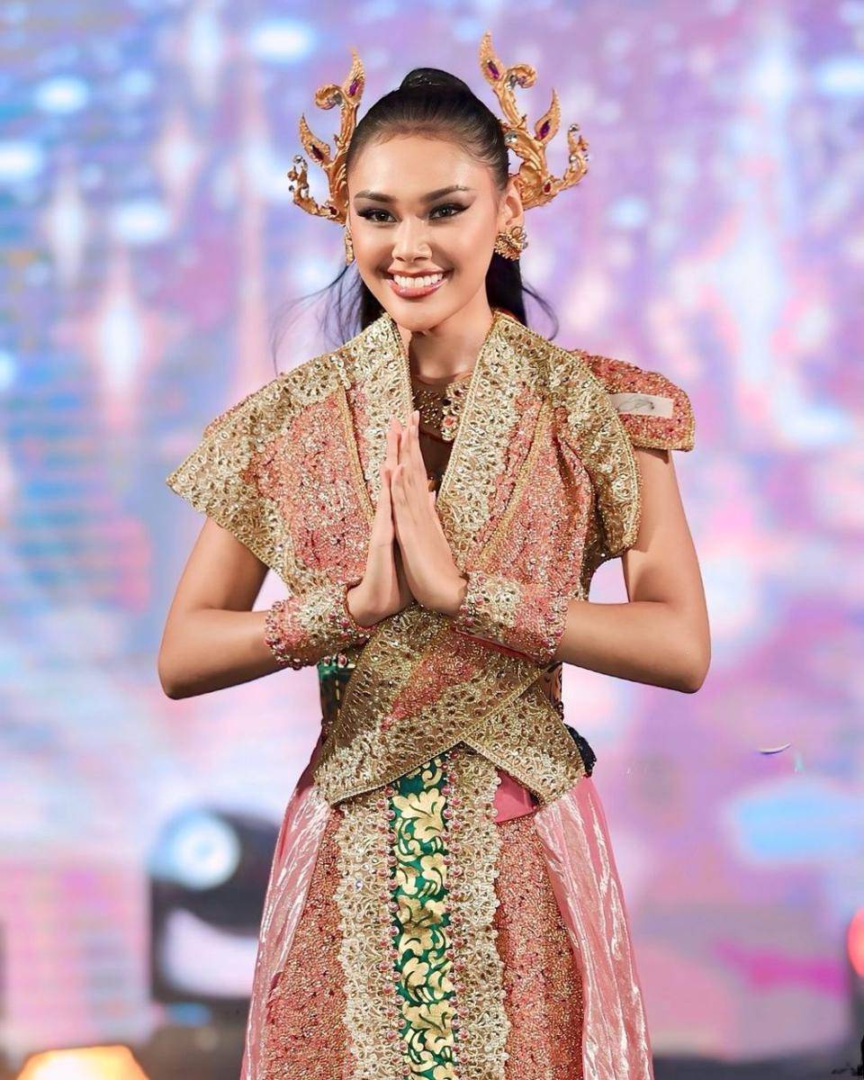 Potret Harashta Haifa Saat Pertunjukan Bakat Miss Supranational 2024 (Instagram.com/misspawee)