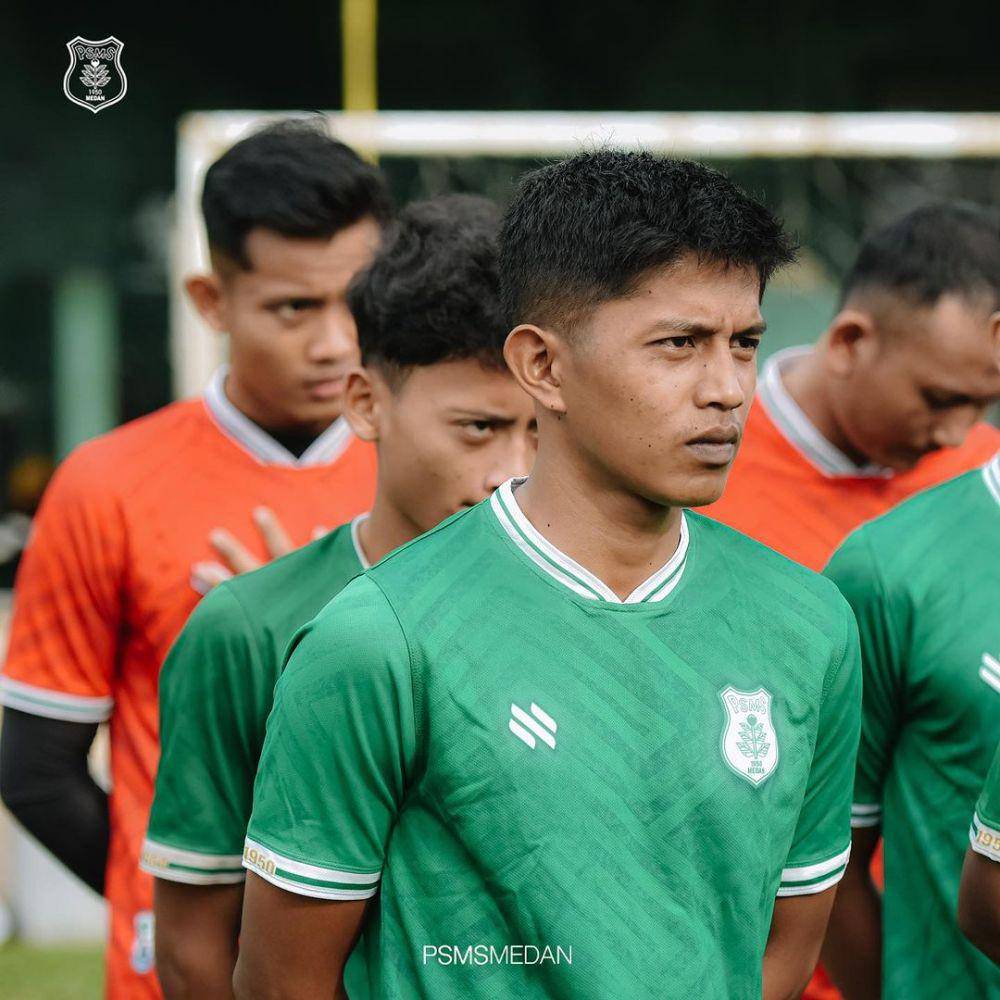 Legimin Rahardjo memimpin latihan perdana PSMS untuk persiapan Liga 2 musim 2024/2025 (instagram/official_psmsmedan)