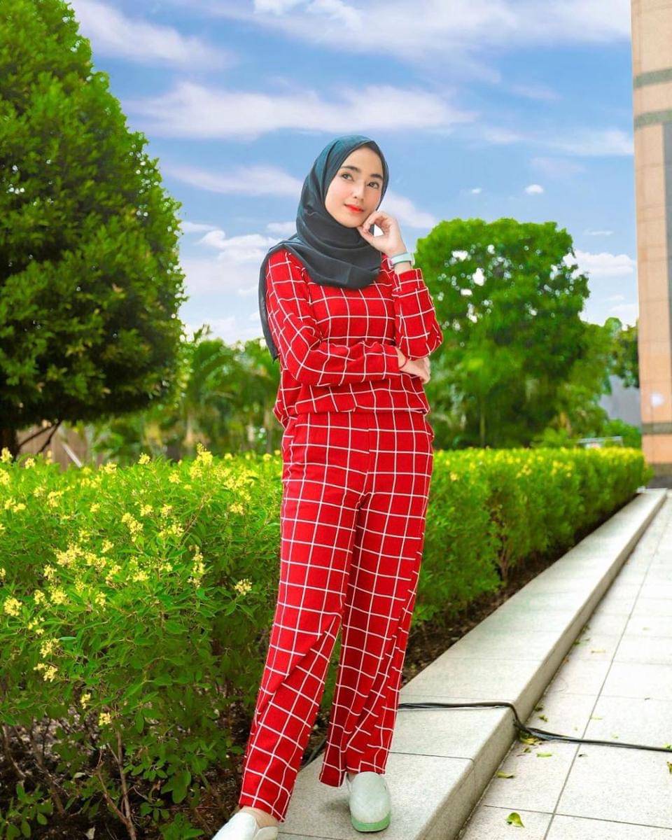 OOTD Aida Selvia. (instagram.com/aidaselvia)