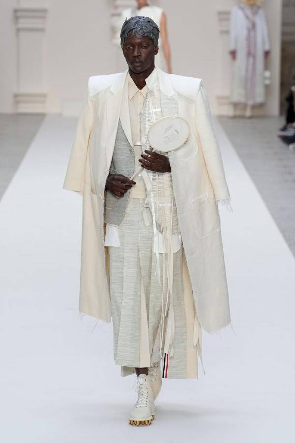 Thom Browne - Couture Fall '24 di Haute Couture Week 2024 (instagram.com/thombrowne)