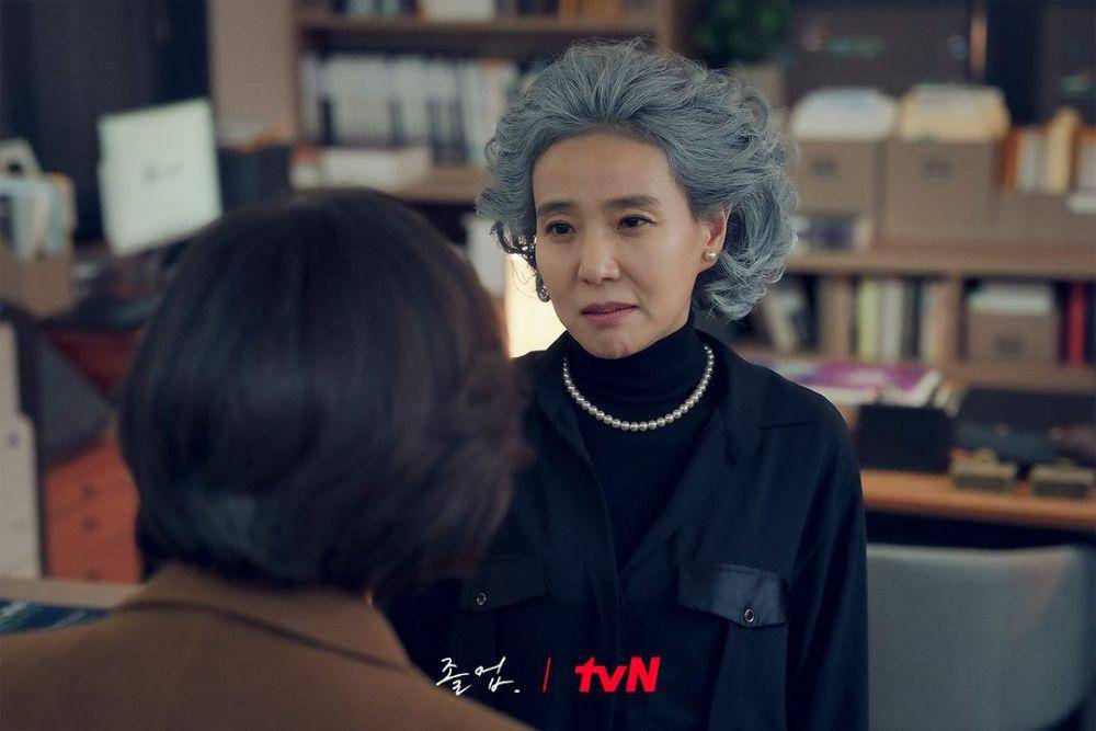 still cut drakor The Midnight Romance In Hagwon (instagram.com/tvn_drama)