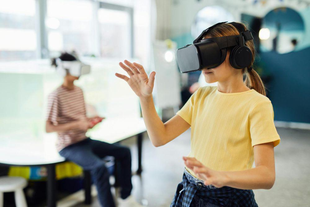 5 Keuntungan Generasi Alpha, Akses Teknologi dengan Gampang