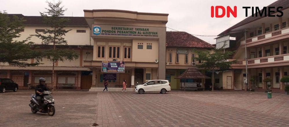Ponpes Al Aziziyah Gunungsari Lombok Barat. (IDN Times/Muhammad Nasir)