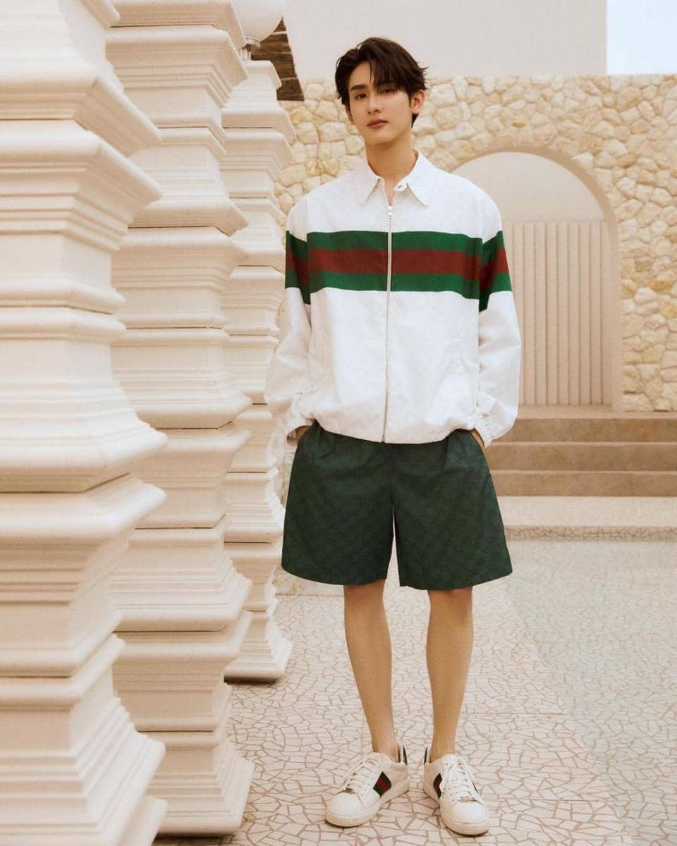 short pants ala Book Kasidet (instagram.com/kasibook_)