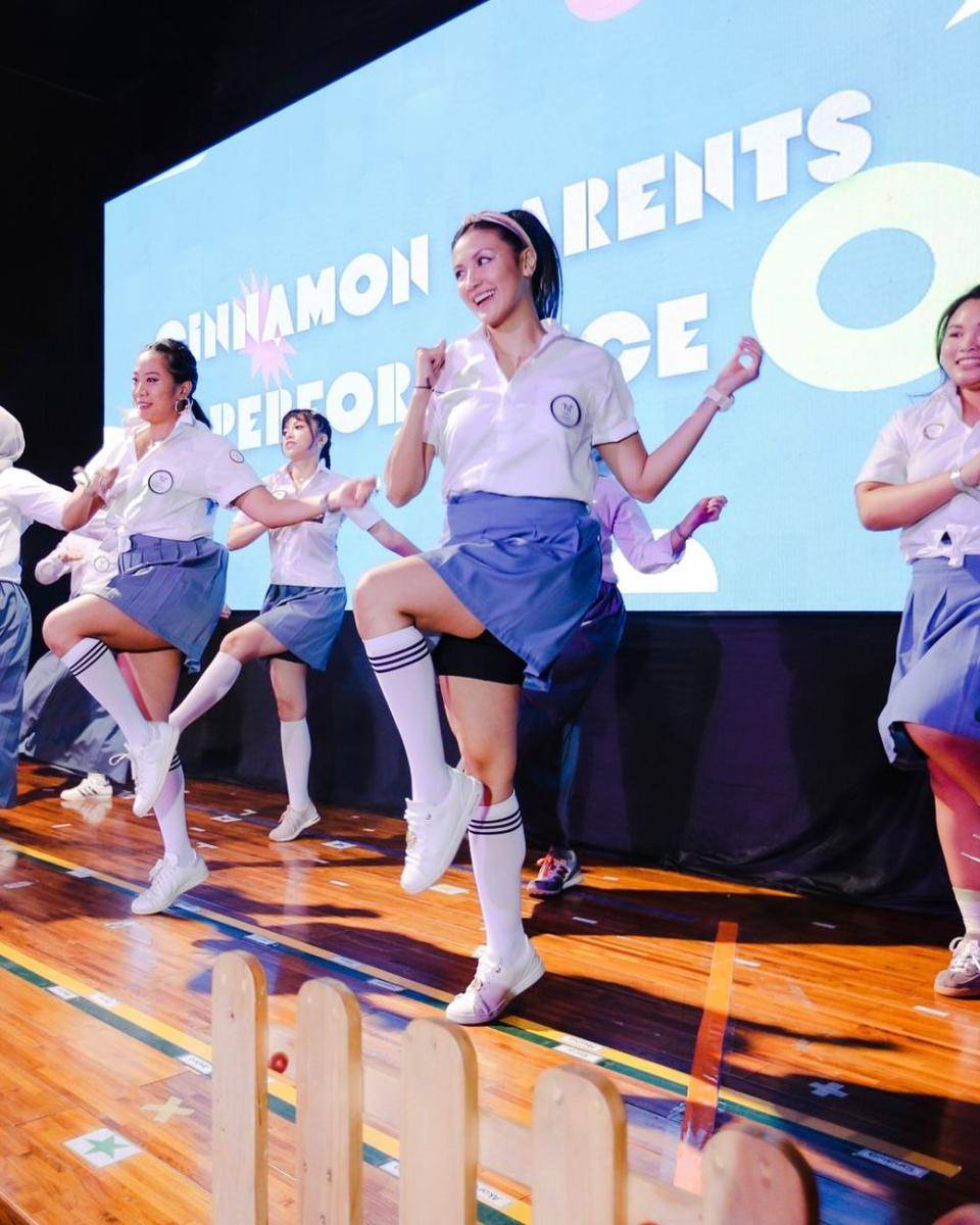 potret Sharena Delon tampil di sekolah anak (instagram.com/mrssharena)