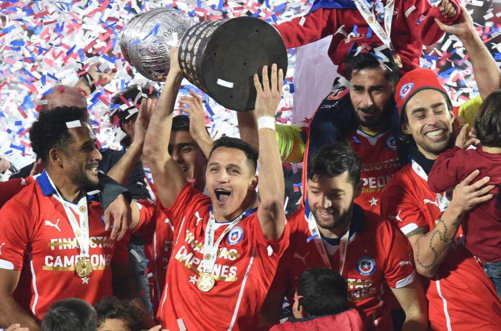 Chile saat menjuarai Copa America 2015. (copaamerica.com)
