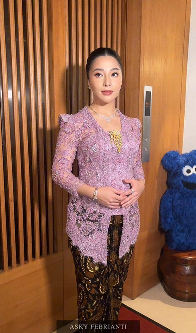 Nikita Willy jadi bridesmaid (Instagram.com/askyfebrianti)
