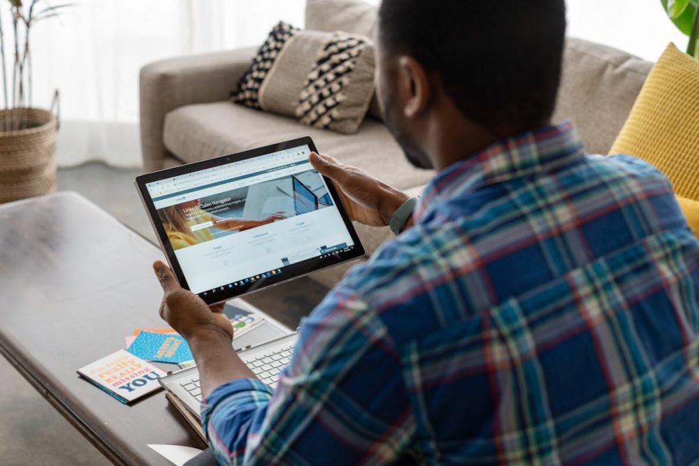 7 Tips Networking Online Bagi Kamu yang Introvert Digital