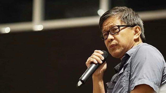 Rocky Gerung Ungkap Cerita Gibran Menteri Bolak Balik Datang ke Solo