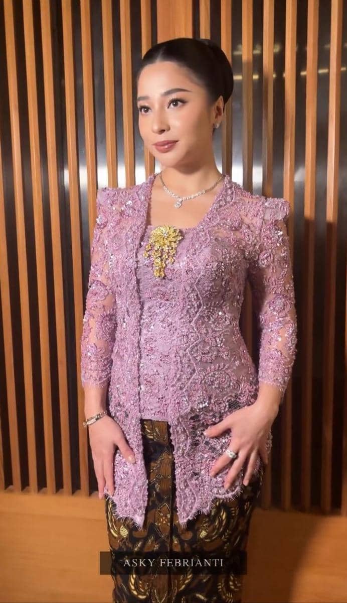 Nikita Willy jadi bridesmaid (Instagram.com/askyfebrianti)