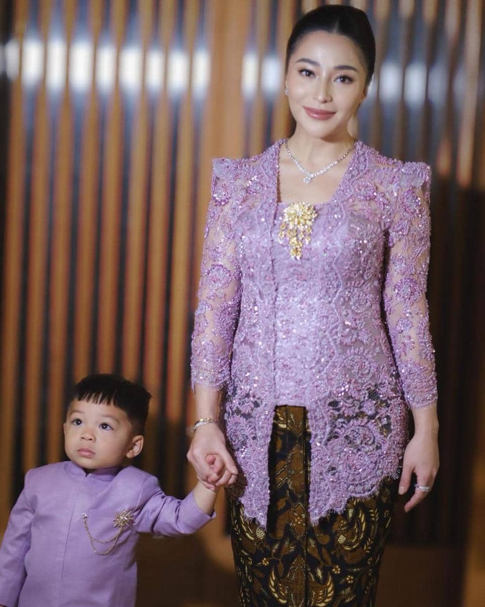 Nikita Willy jadi bridesmaid (Instagram.com/askyfebrianti)