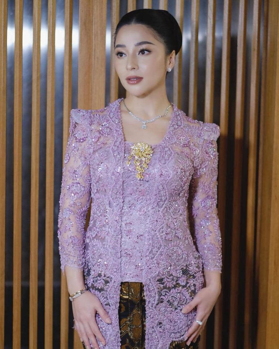 Nikita Willy jadi bridesmaid (Instagram.com/melinathemua)