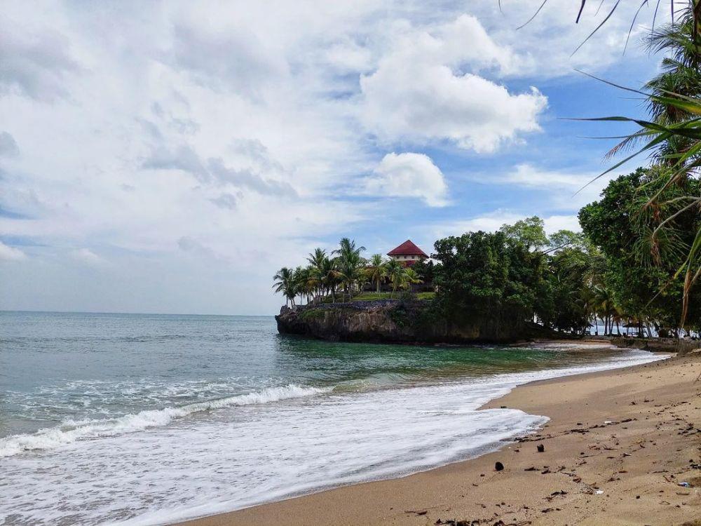 7 Wisata Indah di Banten Selain Tanjung Lesung yang Asyik Dikunjungi