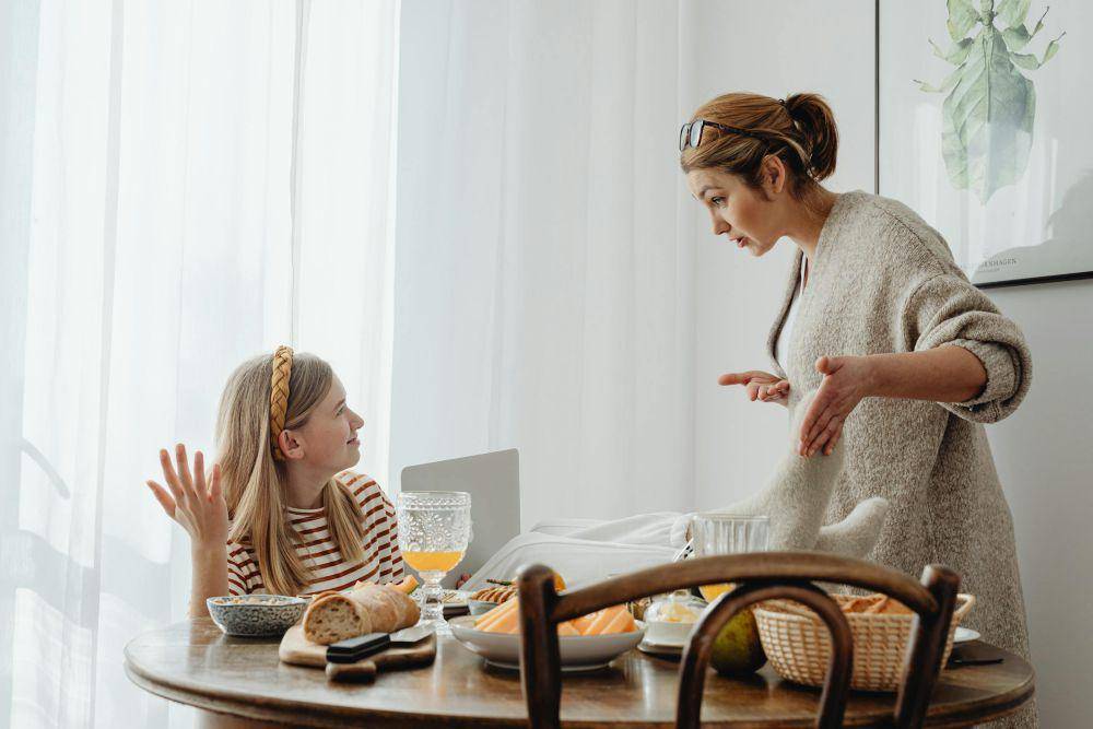 Ilustrasi parenting yang buruk (pexels.com/Karolina Kaboompics)