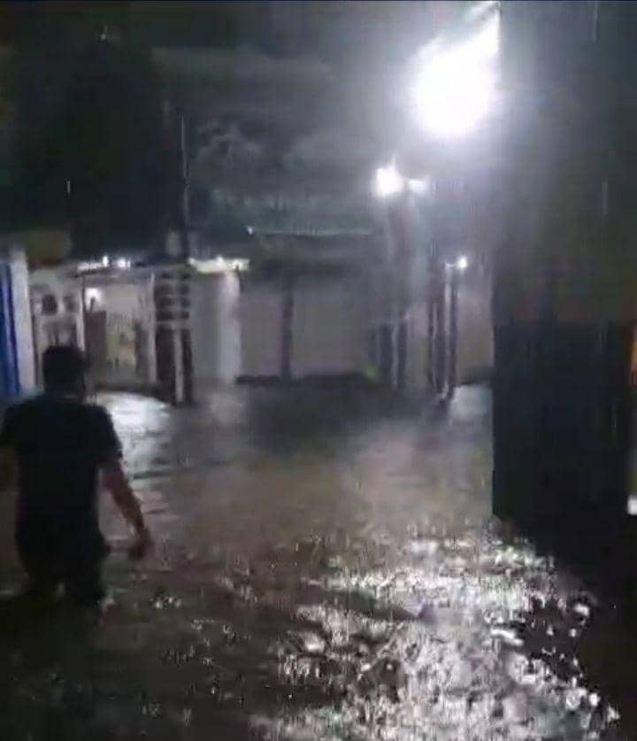 Diguyur Hujan Lebat, Kota Mataram Banjir