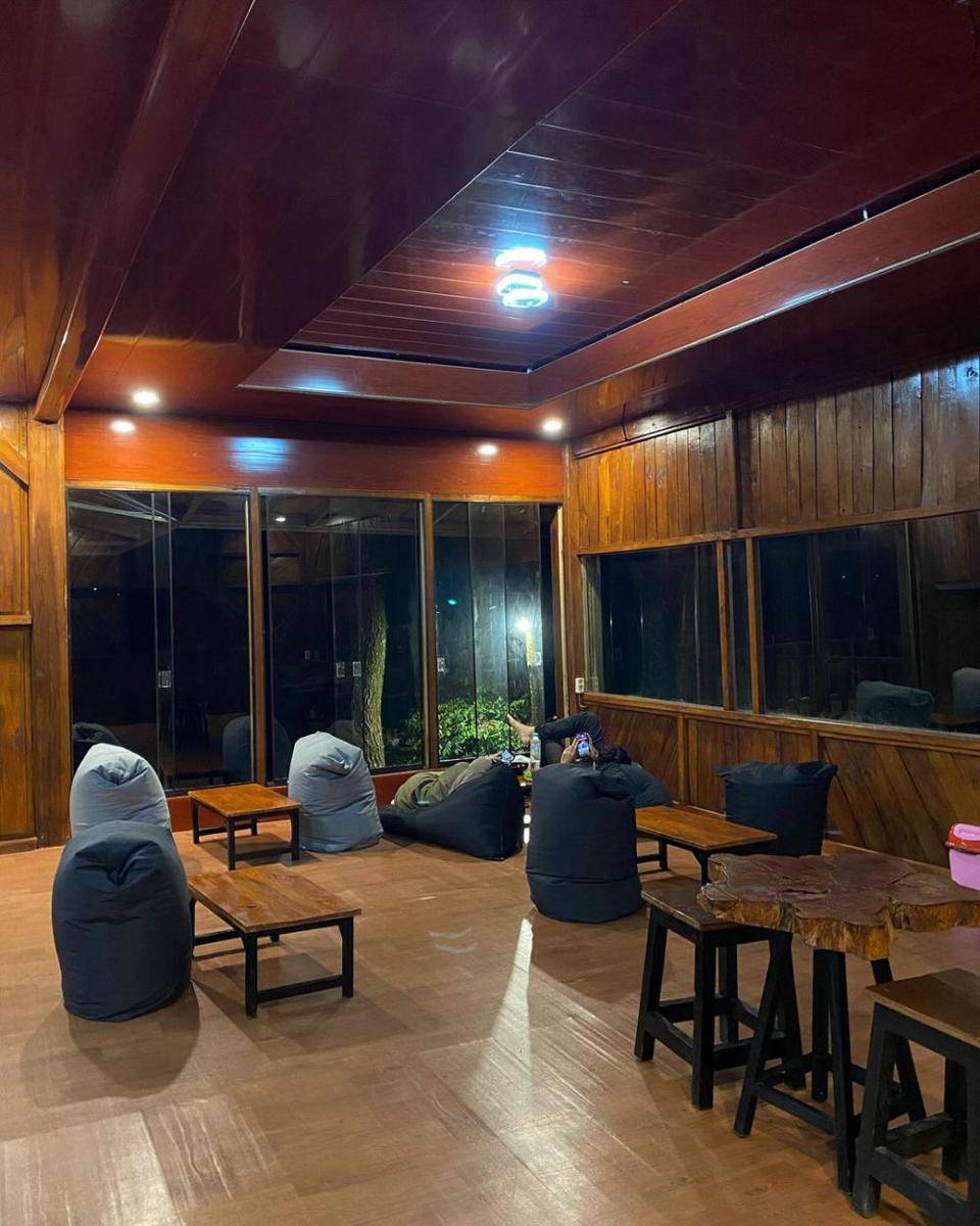 potret Omah Kayoe Cafe and Resto (instagram.com/omah_kayoe)