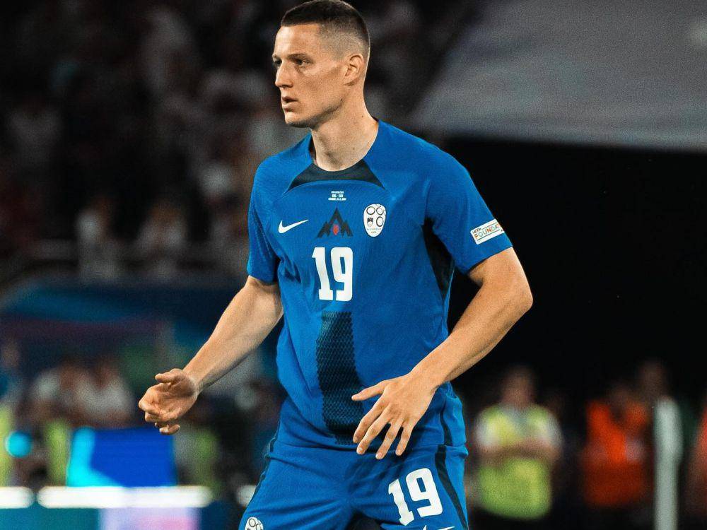 Zan Celar ketika membela ketika membela Timnas Slovenia. (instagram.com/celarzan)