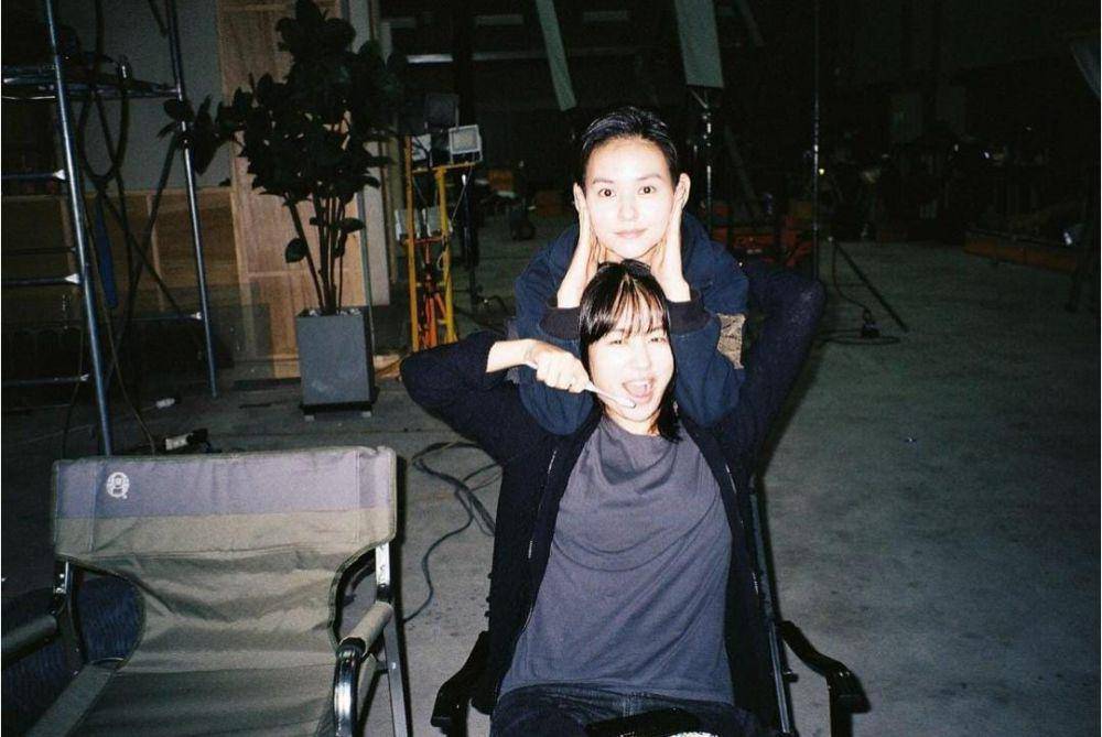 Ahn Eun Jin dan Kim Yoon Hye di drama Goodbye Earth (instagram.com/kimyoonhye_)