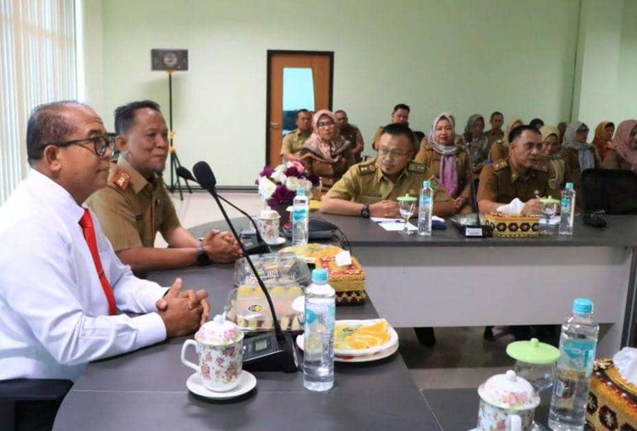 Pj Gubernur Lampung Samsudin kunjungi Dinas BMBK Provinsi Lampung. (Dok. Pemprov Lampung).