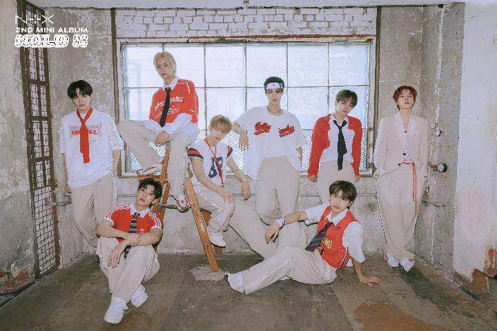 boy group NTX (twitter.com/NTX_OFFICIAL_)