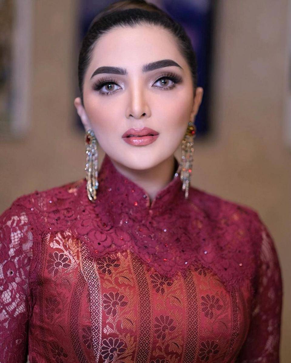 gaya makeup flawless untuk kondangan ala Ashanty (instagram.com/ashanty_ash)