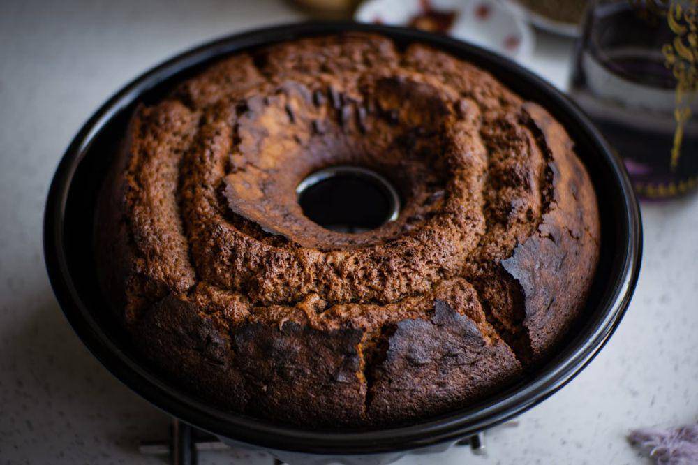 ilustrasi chiffon cake ketan hitam (pexels.com/Onur Çeçen)