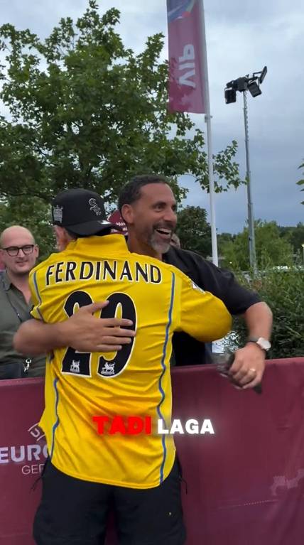 potret Ganindra Bimo bertemu Rio Ferdinand saat nonton Euro 2024 (instagram.com/ganindrabimo)