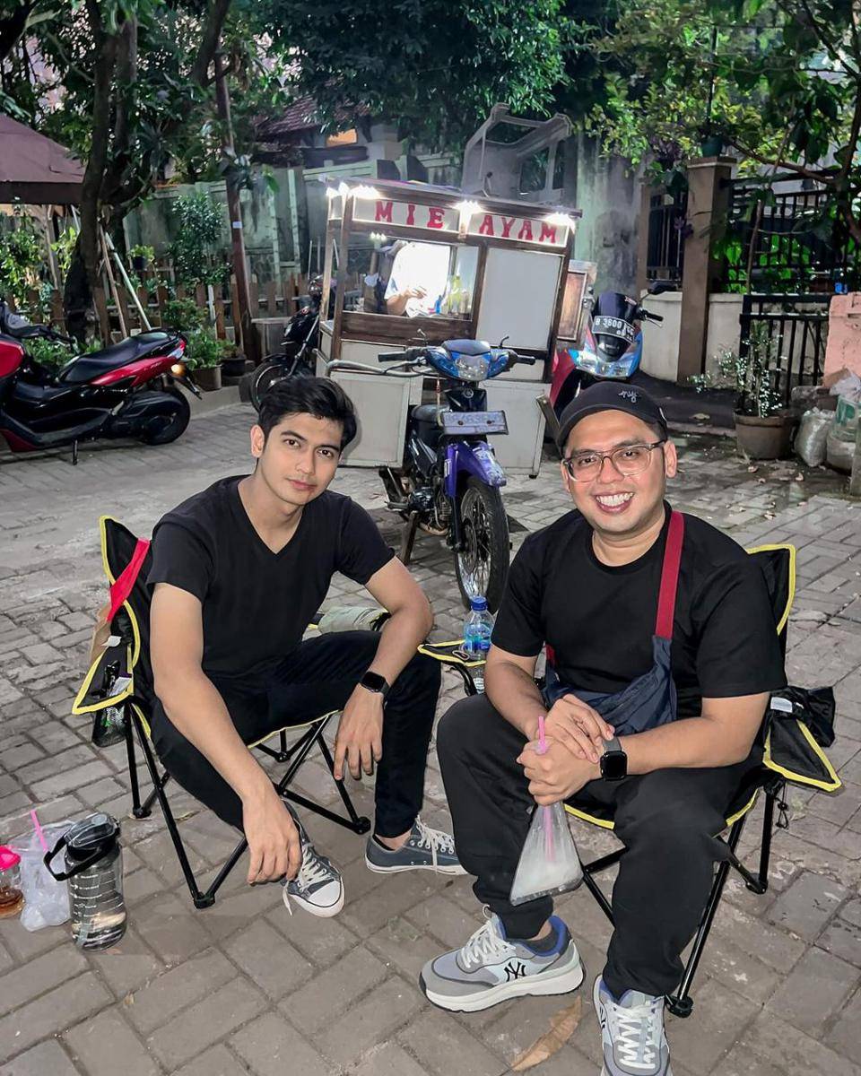 potret Teuku Ryan di lokasi syuting (instagram.com/teukuryantr/)