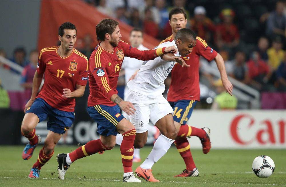 Spanyol melawan Prancis di Euro 2012. (chelseafc.com)