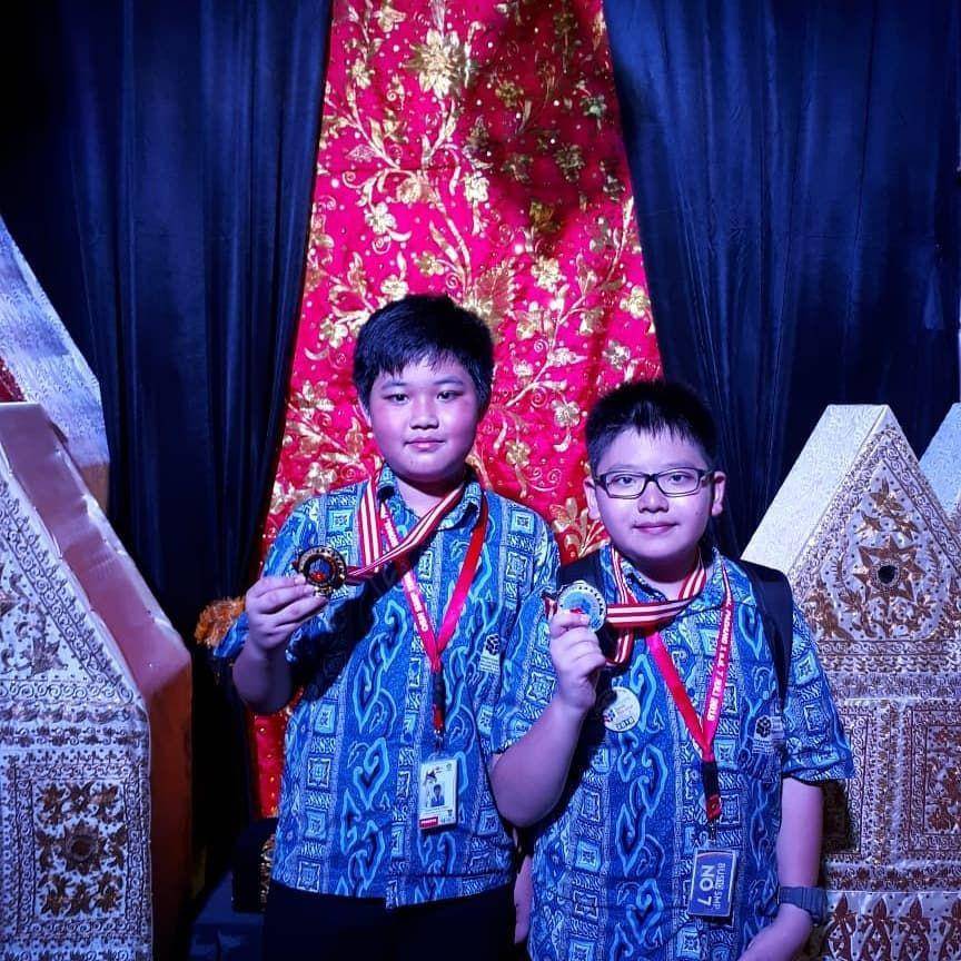 potret akrab Sandy dan Axel Clash of Champions (instagram.com/axel.giovanni.h)