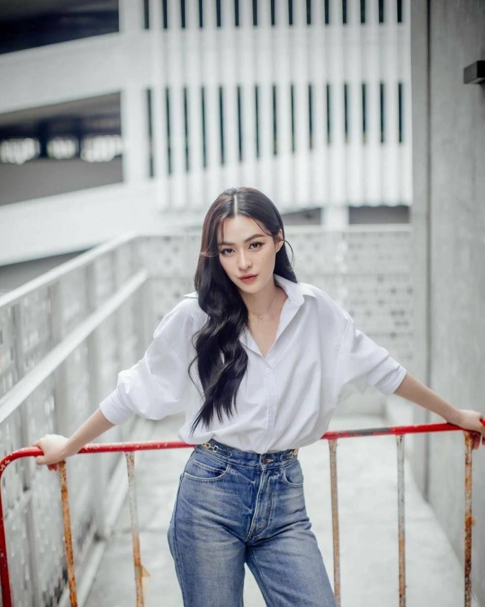 profil Lingling Kwong (instagram.com/linglingkwong)