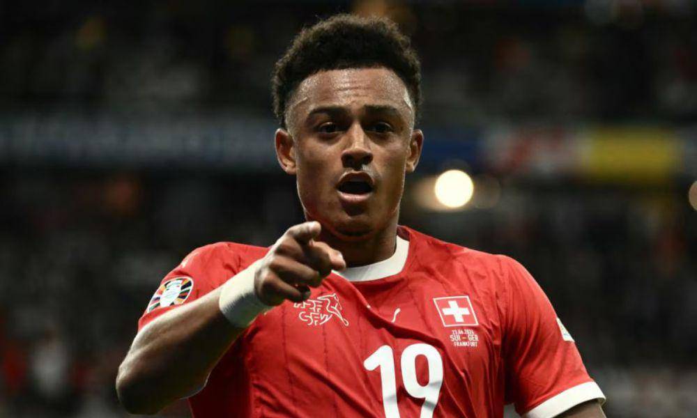 Dan Ndoye, pemain muda yang jadi andalan Swiss di Euro 2024. (uefa.com)