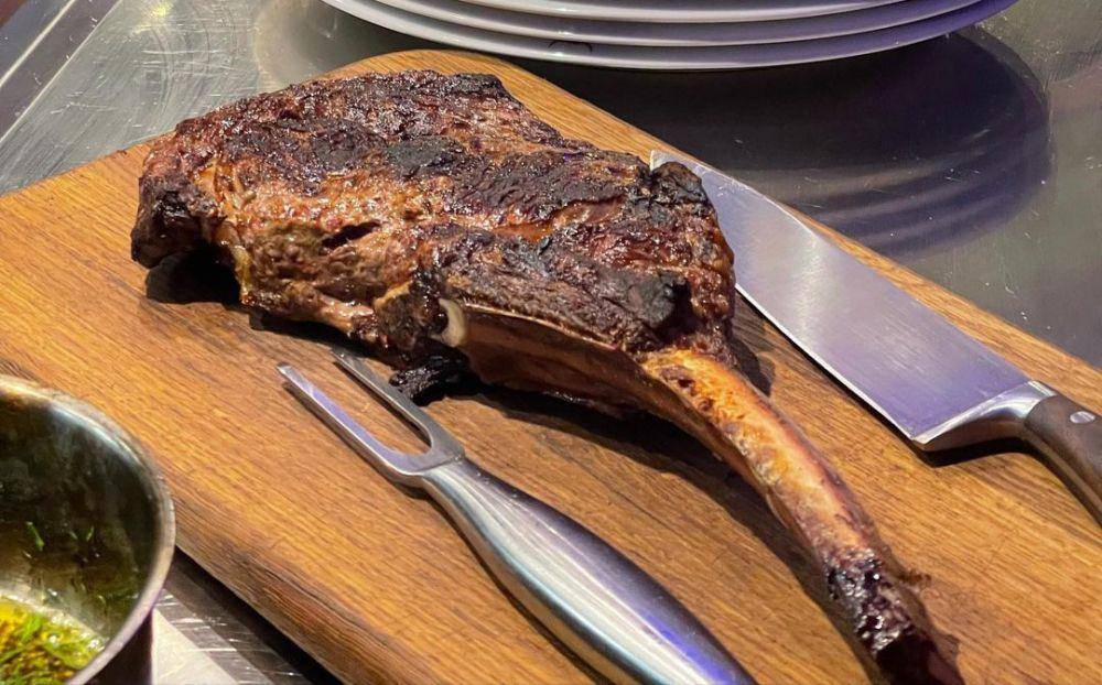 makanan di Sultan of the Meat (instagram.com/sultanofthemeat)