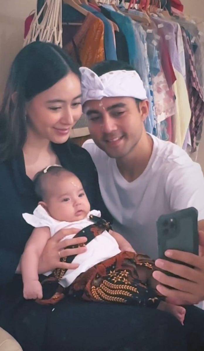 Dua bulanan anak Laura Theux (Instagram.com/laura_theux)
