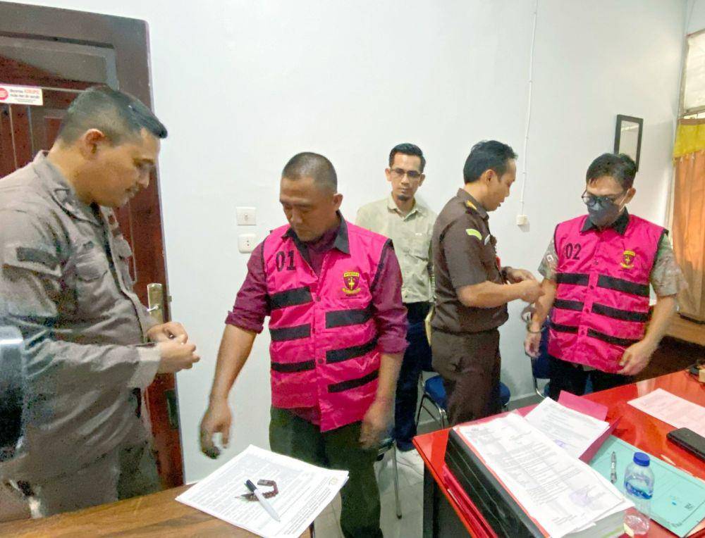 Penahanan tersangka dugaan korupsi di BPBD OKU tajun 2022 (Dok: istimewa)