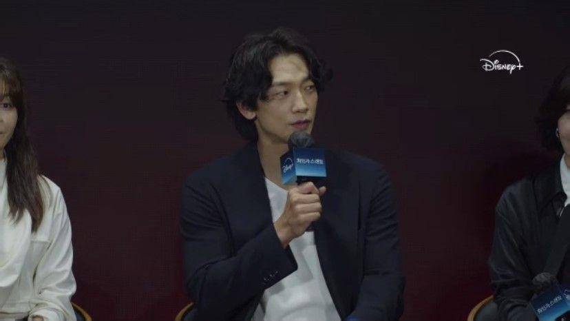 Rain di konpers drakor Red Swan pada 2 Juli 2024 (Dok. Disney+ Hotstar/Red Swan)