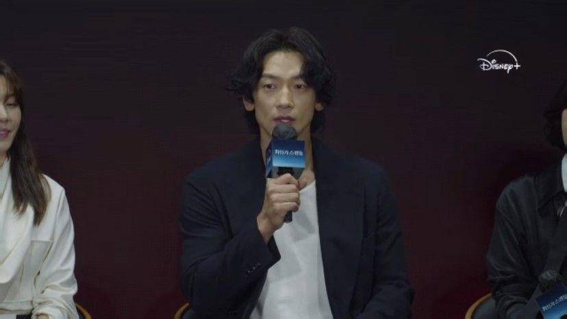Rain di konpers drakor Red Swan pada 2 Juli 2024 (Dok. Disney+ Hotstar/Red Swan)