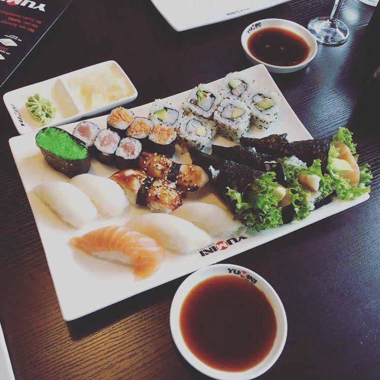 sushi di YUMINI Restaurant (instagram.com/yumini.gelsenkirchen)