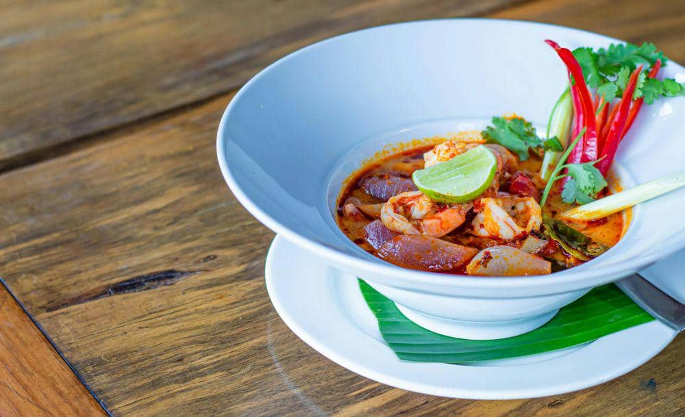 ilustrasi tom yum