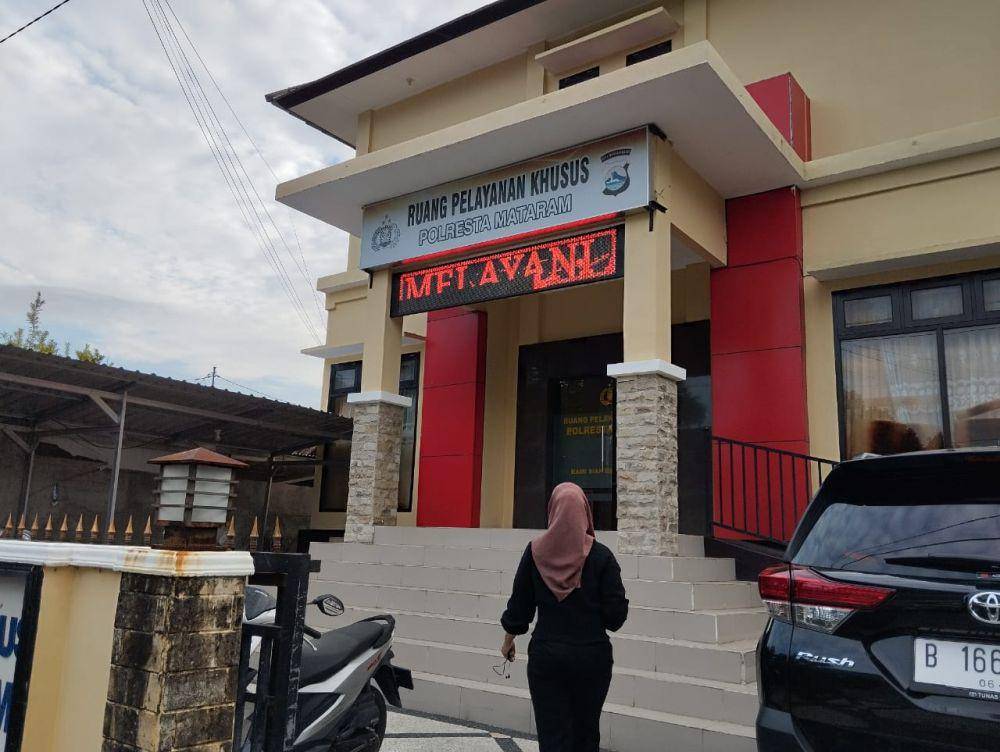 Pemeriksaan saksi dari Ponpes Al Aziziyah terkait kasus kematian santriwati Nurul Izati (13) asal NTT. (dok. Istimewa)