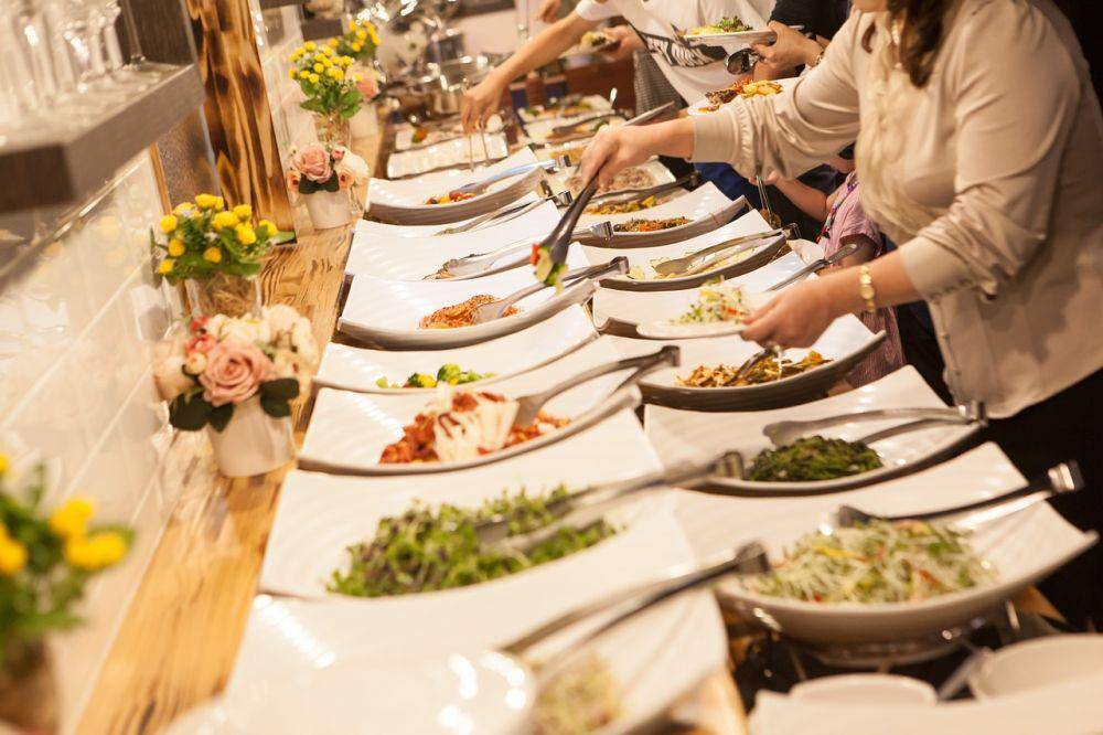 Ilustrasi buffet restoran (pixabay.com/allybally4b)