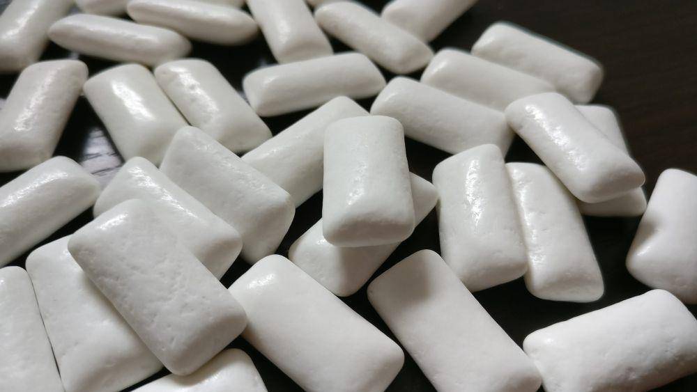 ilustrasi nicotine gum (pixabay.com/Davidgaigg)